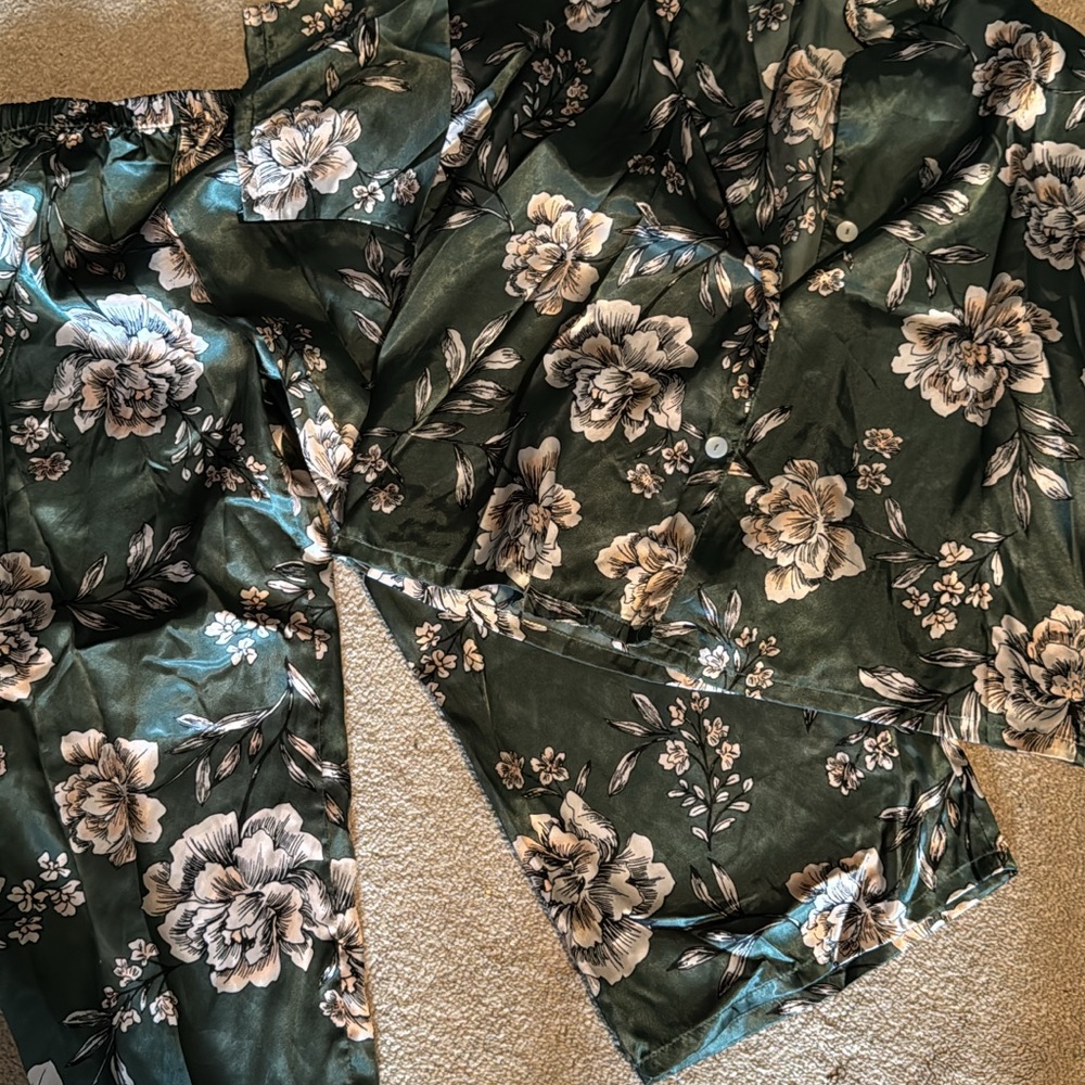 Floral Pajama Set in Green